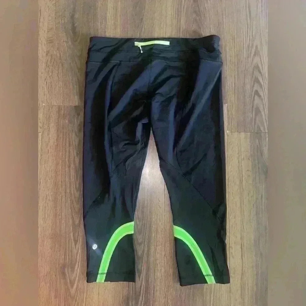 Lululemon Run Inspire Crop II Leggings in Black/Frond 2 Womens Size 12 - Picture 4 of 6